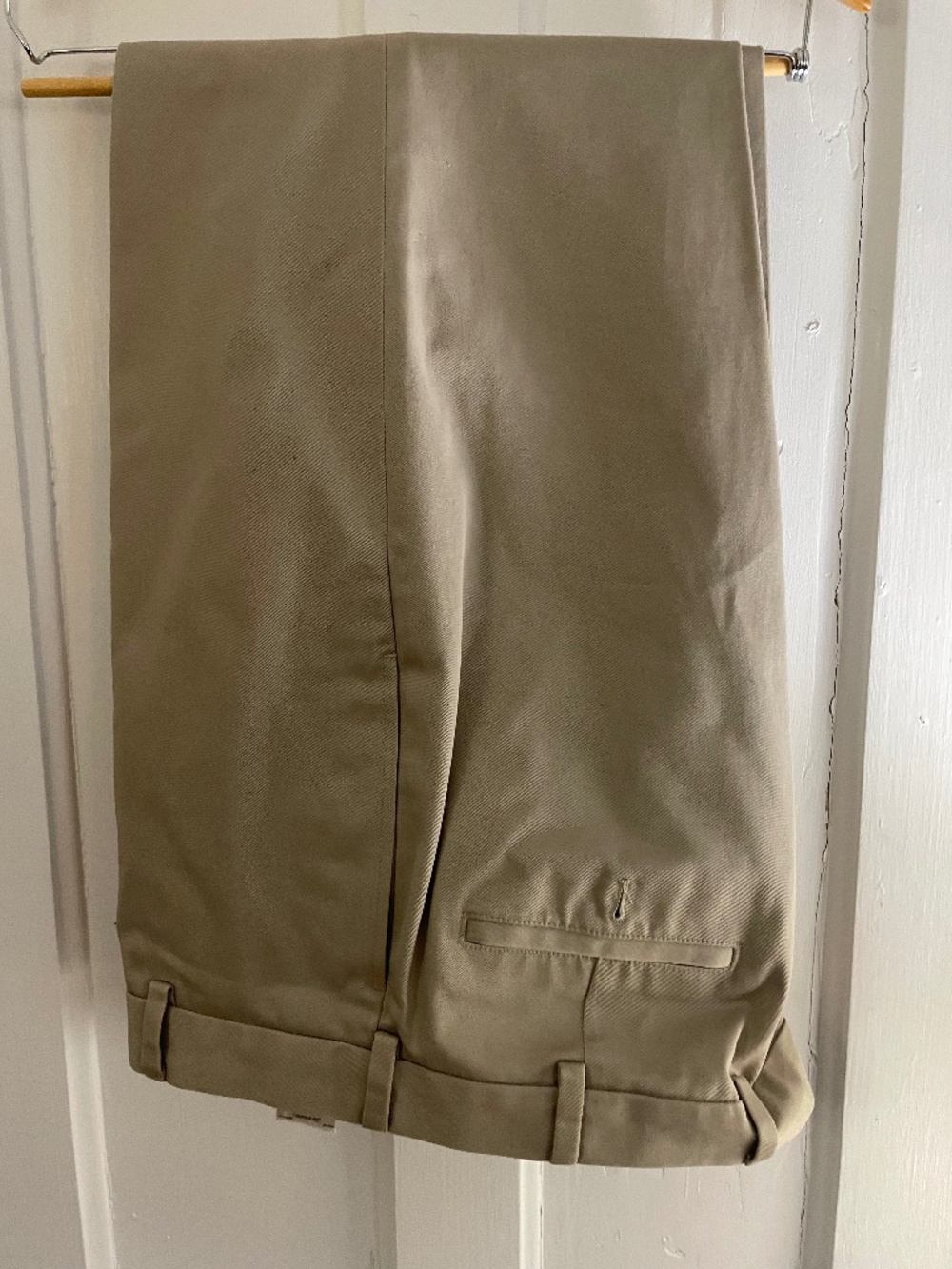 Brooks Brothers khaki pants 34x32